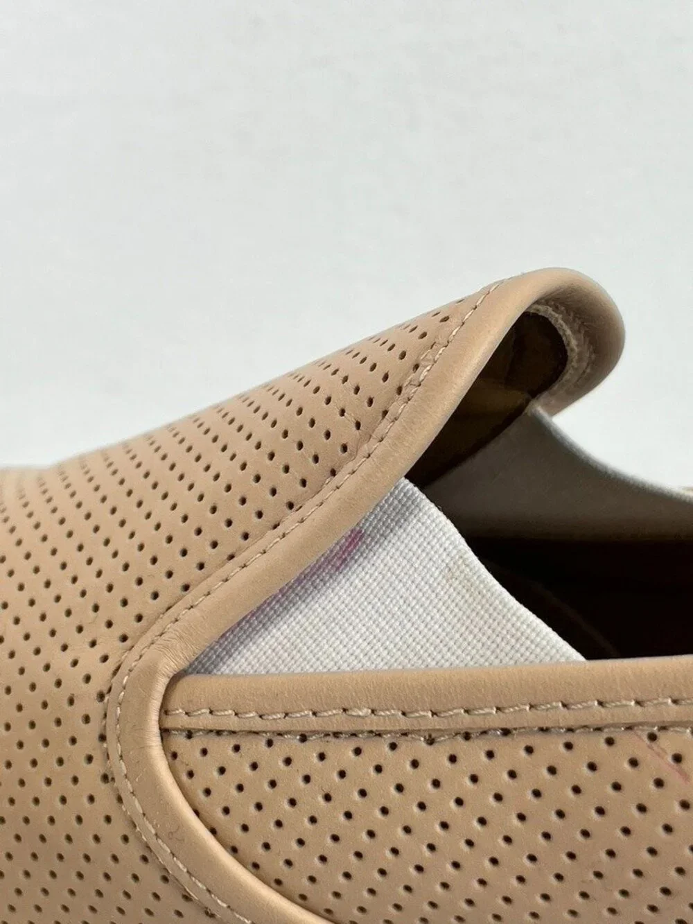 Everlane Women's Pink Pointed Perforated Street Shoes Sz 10